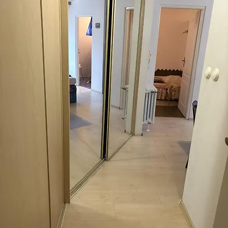 Excellent Location Apartment