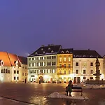 Excellent Location *