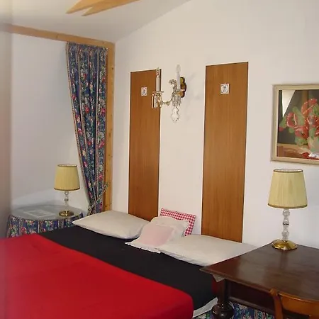 公寓 黄金地带公寓 *