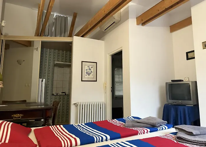 Lägenhet Excellent Location Bratislava